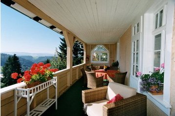 Germania Privát St. Märgen, Exteriorul